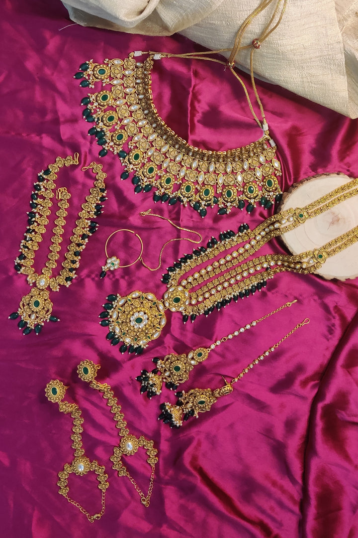 Aadarshini Bridal Necklace Set