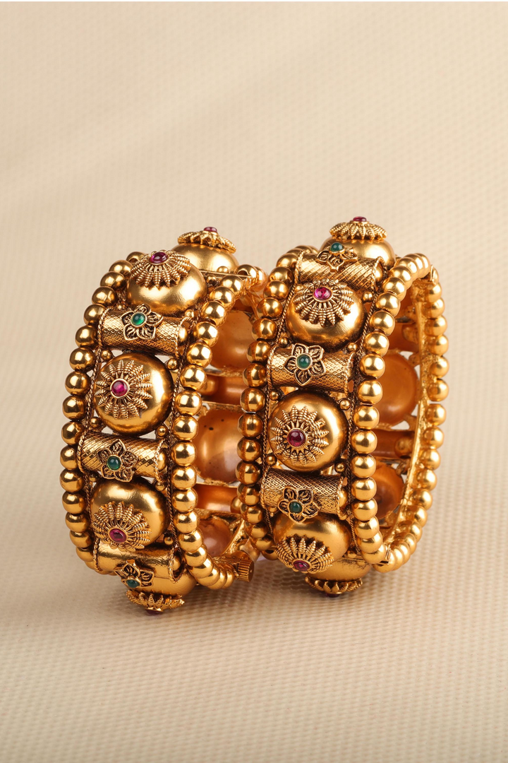 Janaki Bangles