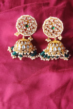Load image into Gallery viewer, Divya Bridal Necklace Set
